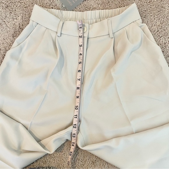 NWT Funyyzo Cream Neutral Wide Leg Dress Pants Trousers - Picture 11 of 15